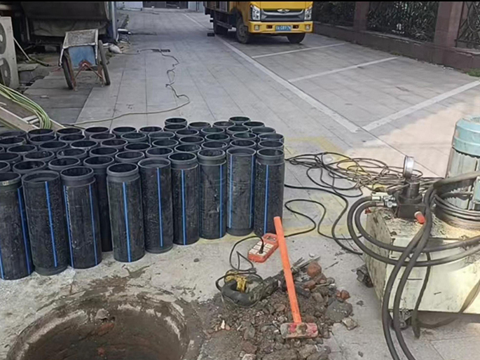 望江PE置换管厂家 DN315置换管 非开挖管短管置换